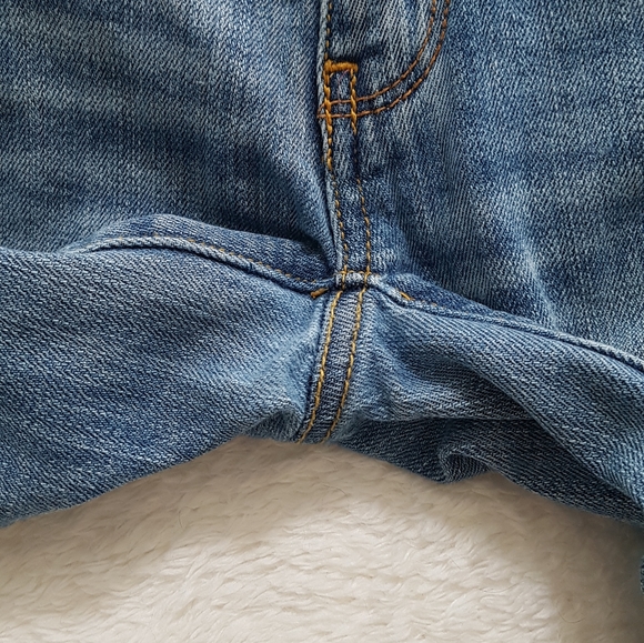 American Eagle slim boot light wash jeans size 2 - Picture 8 of 11